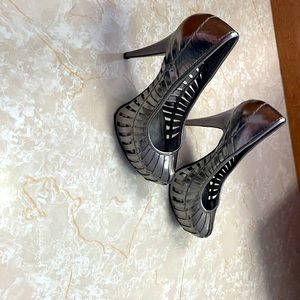 BCBG ENERATION  size 8